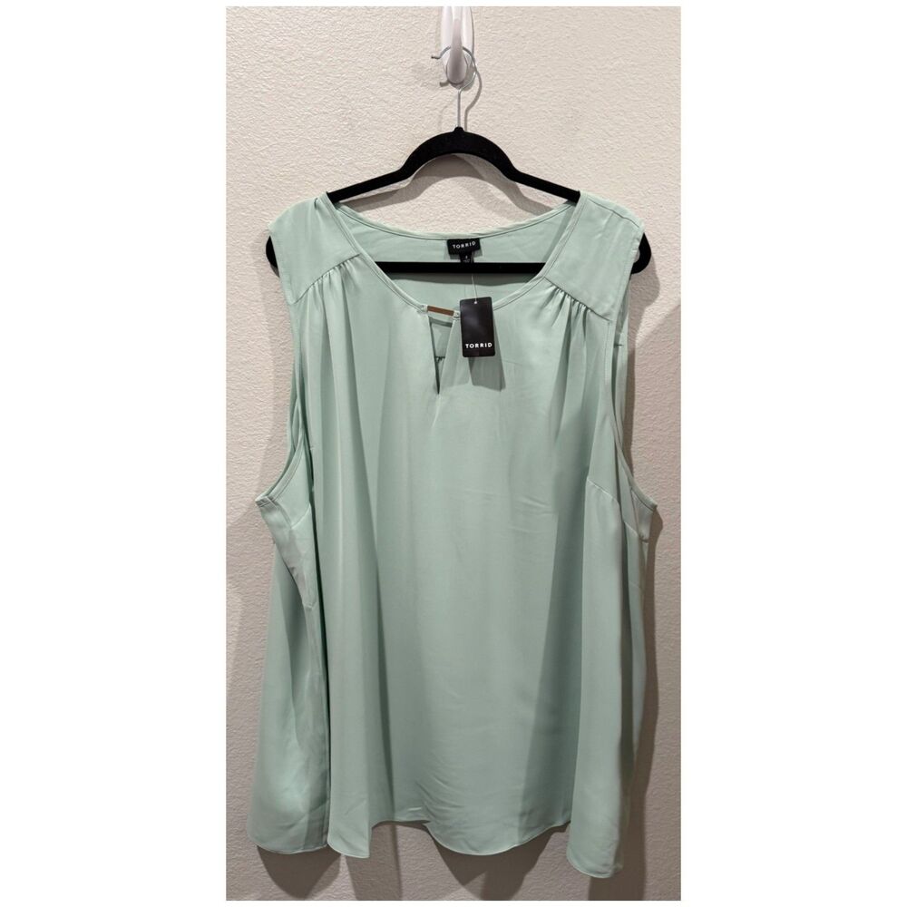TORRID Mint Round Neck Sleeveless Blouse